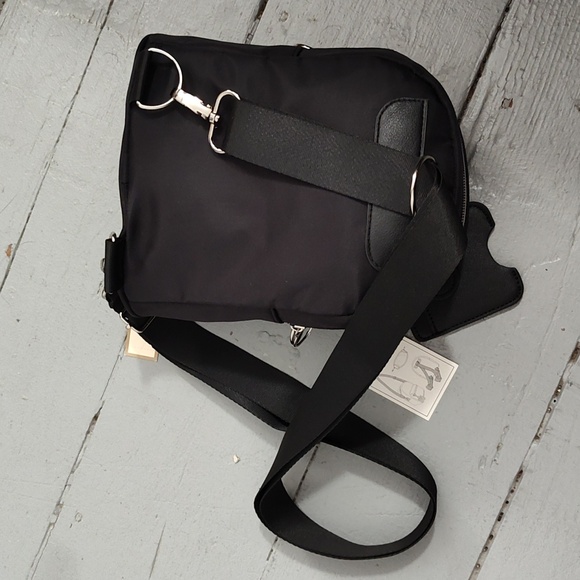 Mini backpack - Picture 3 of 3